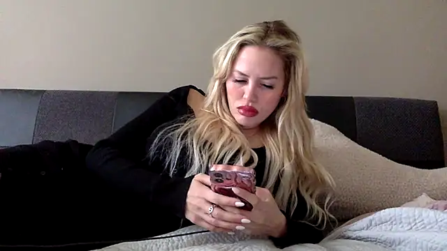 itsmemayarose online show from March 9, 2026, 1:26 pm