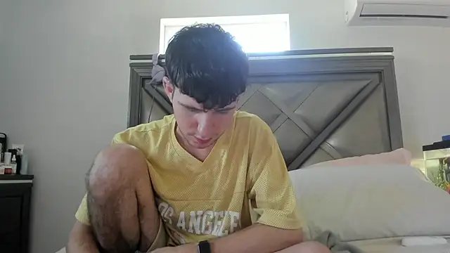 Snapshot of gayndepressed chatting on February 28, 2026, 8:54 pm gayndepressed online show from February 28, 2026, 8:54 pm