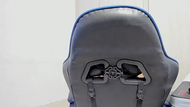 Snapshot of jossi12345j chatting on March 13, 2026, 2:01 pm jossi12345j online show from March 13, 2026, 2:01 pm