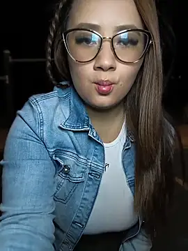 maleja smmith online show from March 20, 2026, 4:50 am