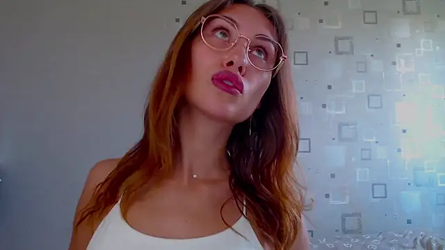 yourameliaa online show from July 11, 2026, 12:41 pm