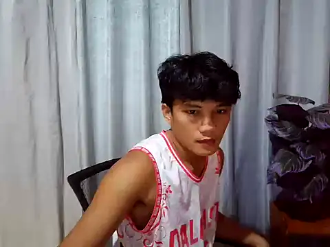 Snapshot of marksurelyhard chatting on May 19, 2026, 7:15 am marksurelyhard online show from May 19, 2026, 7:15 am