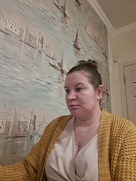 LaraHarper online show from March 12, 2026, 12:28 am