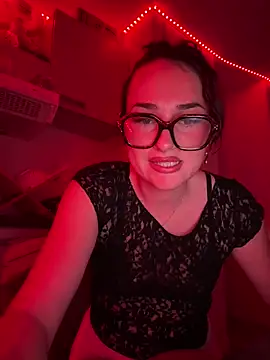 Claraaaaa06 online show from March 30, 2026, 7:59 pm