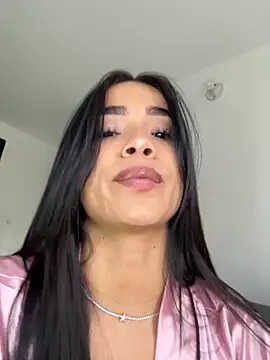 Bella Smithe online show from March 25, 2026, 3:51 pm