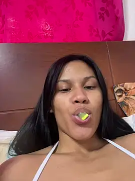 Snapshot of KathLovee chatting on July 9, 2026, 5:50 pm KathLovee online show from July 9, 2026, 5:50 pm