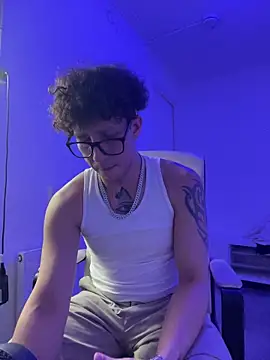 TitanNoir online show from March 14, 2026, 11:43 pm