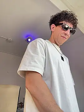 TitanNoir online show from March 15, 2026, 11:49 am