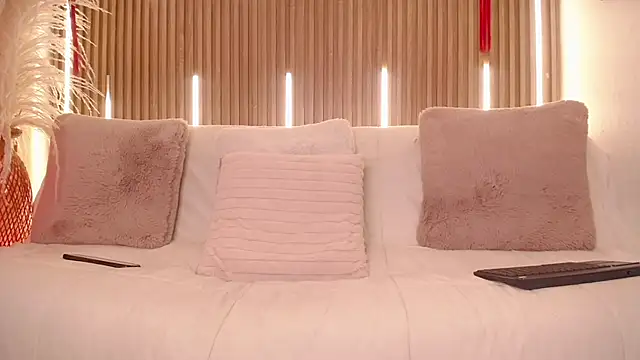 Max Hader  online show from March 7, 2026, 2:30 am