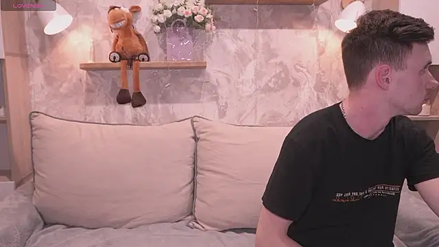 Magic Pasha online show from March 4, 2026, 4:57 pm