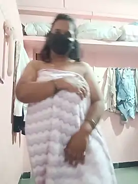 Miss-Dolly07 online show from June 11, 2026, 1:31 pm
