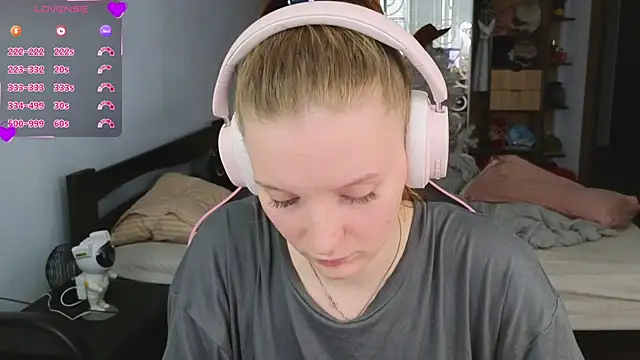 Mary Blu online show from January 12, 2026, 9:03 am