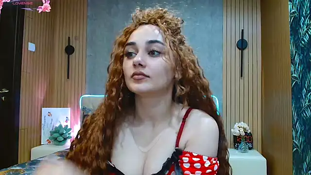Snapshot of KatarinaHeaven chatting on May 27, 2026, 9:01 pm KatarinaHeaven online show from May 27, 2026, 9:01 pm