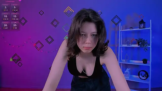 aria wild  online show from April 17, 2026, 6:55 pm