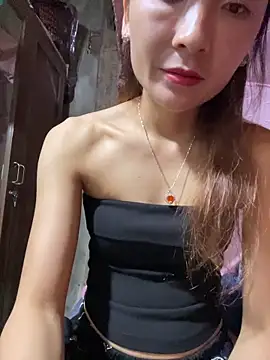 Mimi pussy online show from May 23, 2026, 11:42 pm