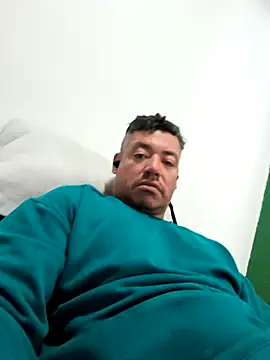 aztherockman online show from April 4, 2026, 12:35 pm