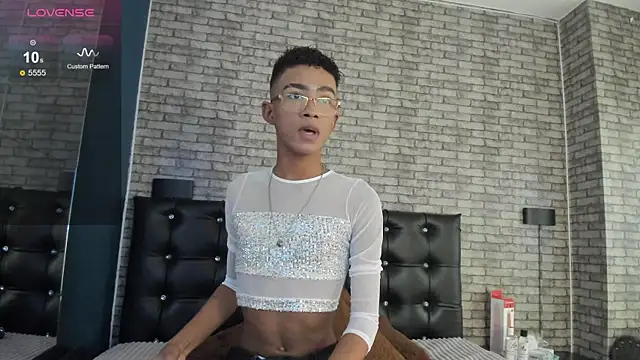 patrick lovee online show from April 4, 2026, 7:44 pm