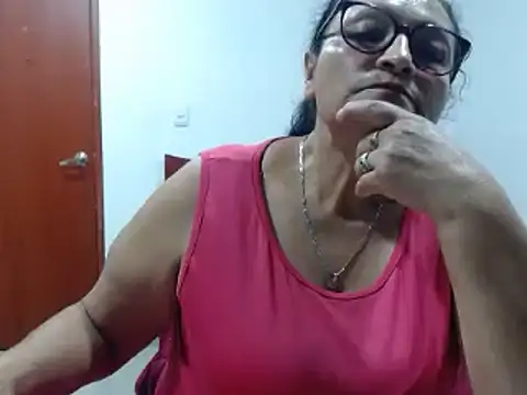 Snapshot of _BellaNocturna chatting on March 4, 2026, 4:40 am BellaNocturna online show from March 4, 2026, 4:40 am