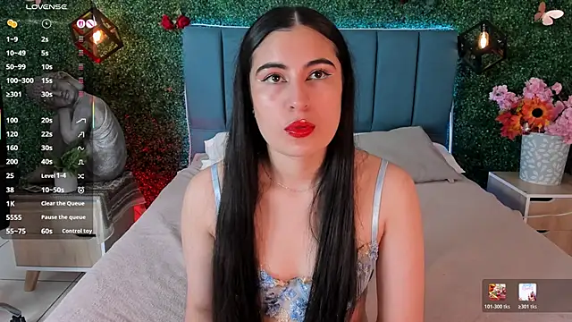 Snapshot of Cataa_Hill chatting on June 10, 2026, 3:18 am Cataa Hill online show from June 10, 2026, 3:18 am