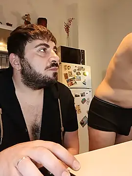 bear skinny online show from June 21, 2026, 10:12 pm