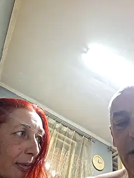 Minike75 online show from April 17, 2026, 10:13 pm