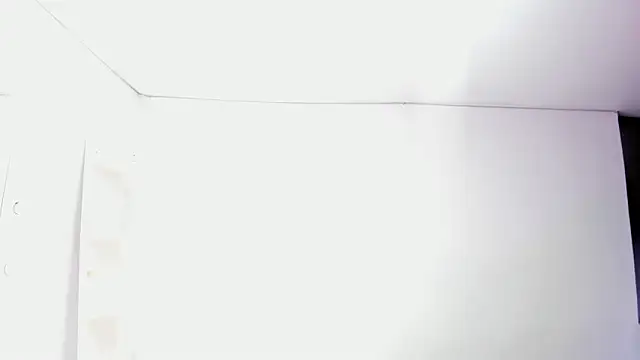 KoralCruz  online show from March 6, 2026, 1:51 pm