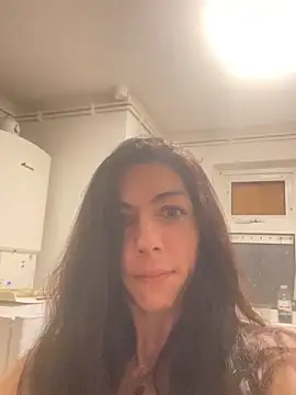 Snapshot of Nikkie925 chatting on March 29, 2026, 3:06 am Nikkie925 online show from March 29, 2026, 3:06 am