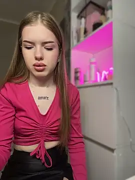 KayShaw online show from April 18, 2026, 6:28 am