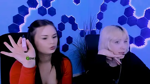 Snapshot of miss_courtney_ chatting on April 7, 2026, 10:26 am miss courtney online show from April 7, 2026, 10:26 am