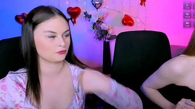 Snapshot of miss_courtney_ chatting on May 18, 2026, 11:05 am miss courtney online show from May 18, 2026, 11:05 am