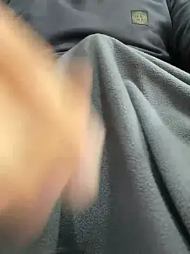 mmonnsterr online show from March 3, 2026, 10:32 am