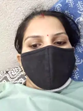 lovelypooja93 online show from June 30, 2026, 3:29 am