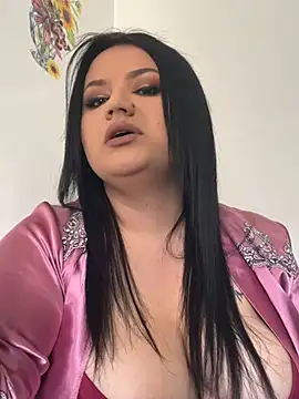 julietalovee online show from March 13, 2026, 1:51 pm