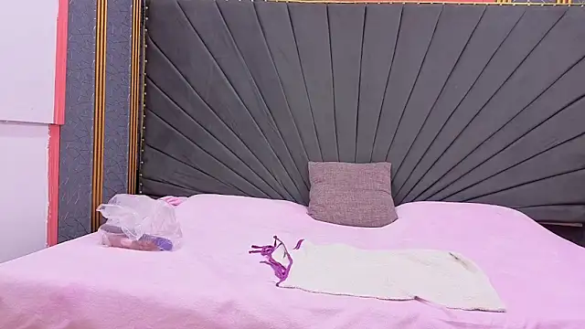 Kaely-Hot- online show from March 16, 2026, 2:54 pm