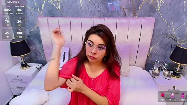 Mystic queen online show from March 24, 2026, 4:34 pm