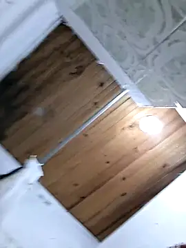 Badboydel97 online show from April 6, 2026, 1:23 pm