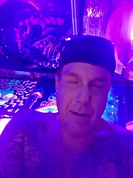 drednasty online show from April 23, 2026, 4:53 pm