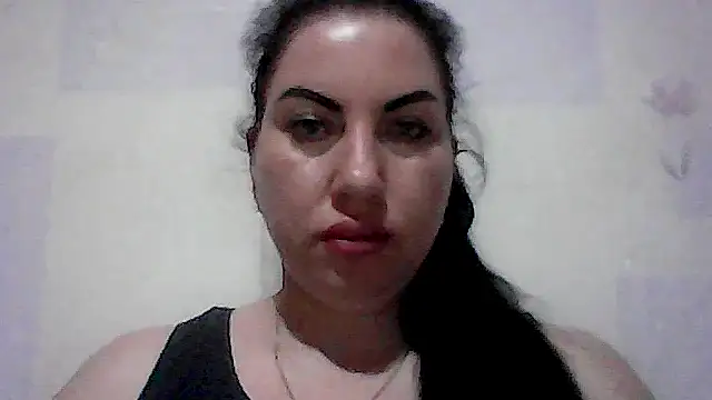 Snapshot of MolliWalton chatting on March 4, 2026, 7:20 pm MolliWalton online show from March 4, 2026, 7:20 pm