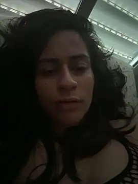 Geovana blan online show from March 13, 2026, 10:11 am