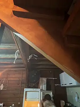 Geovana blan online show from April 16, 2026, 11:07 pm