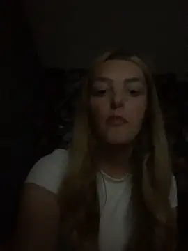 LusciousLailax online show from April 21, 2026, 8:34 pm