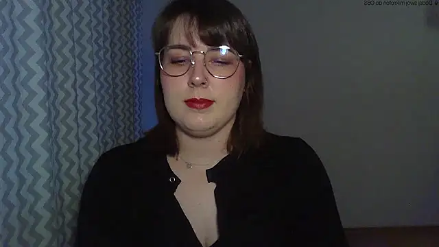 ClaraHard online show from May 4, 2026, 5:53 pm