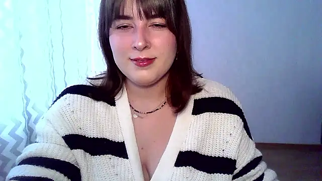 ClaraHard online show from July 11, 2026, 9:34 am