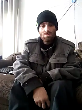 Snapshot of CirclingClass chatting on December 6, 2024, 8:51 pm CirclingClass online show from December 6, 2024, 8:51 pm