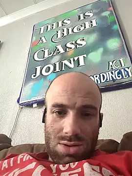 Snapshot of CirclingClass chatting on October 23, 2025, 6:17 pm CirclingClass online show from October 23, 2025, 6:17 pm