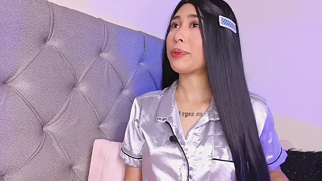 Snapshot of Chelsyrose chatting on March 7, 2026, 12:29 am Chelsyrose online show from March 7, 2026, 12:29 am