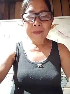 Sky-rain98 online show from April 11, 2026, 1:26 pm