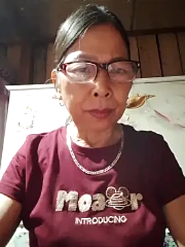 Snapshot of Sky-rain98 chatting on May 12, 2026, 6:38 pm Sky-rain98 online show from May 12, 2026, 6:38 pm