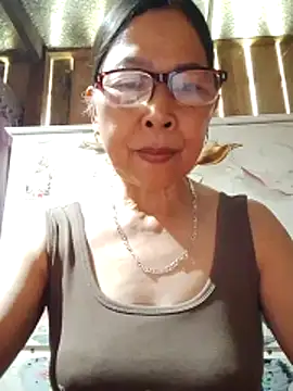Snapshot of Sky-rain98 chatting on May 14, 2026, 7:37 am Sky-rain98 online show from May 14, 2026, 7:37 am