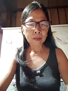 Snapshot of Sky-rain98 chatting on May 16, 2026, 1:32 pm Sky-rain98 online show from May 16, 2026, 1:32 pm